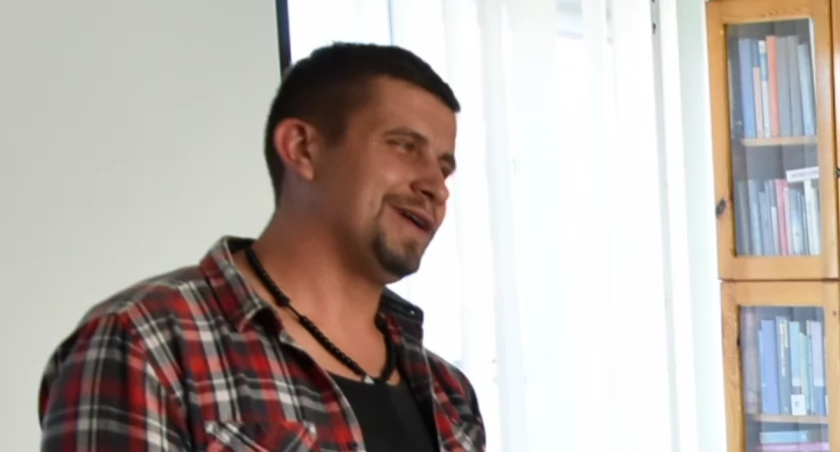 FOTO: W.NAJA Krzysztof Kosiński, jeszcze jako nauczyciel, miał dobry kontakt z młodzieżą. Teraz zdolności interpersonalne przydadzą się w czasie spotkań z rolnikami.