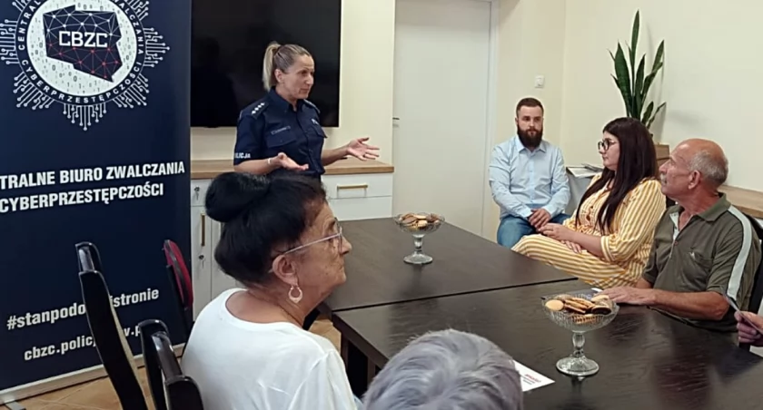 Zdjęcie: KOMENDA POWIATOWA POLICJI W ROPCZYCACH