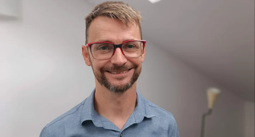ZDJĘCIE: W. NAJA Julian Paryś zaraża pozytywnym nastawieniem i stawia sobie oraz LZS-owi Mała realne do osiągnięcia cele.