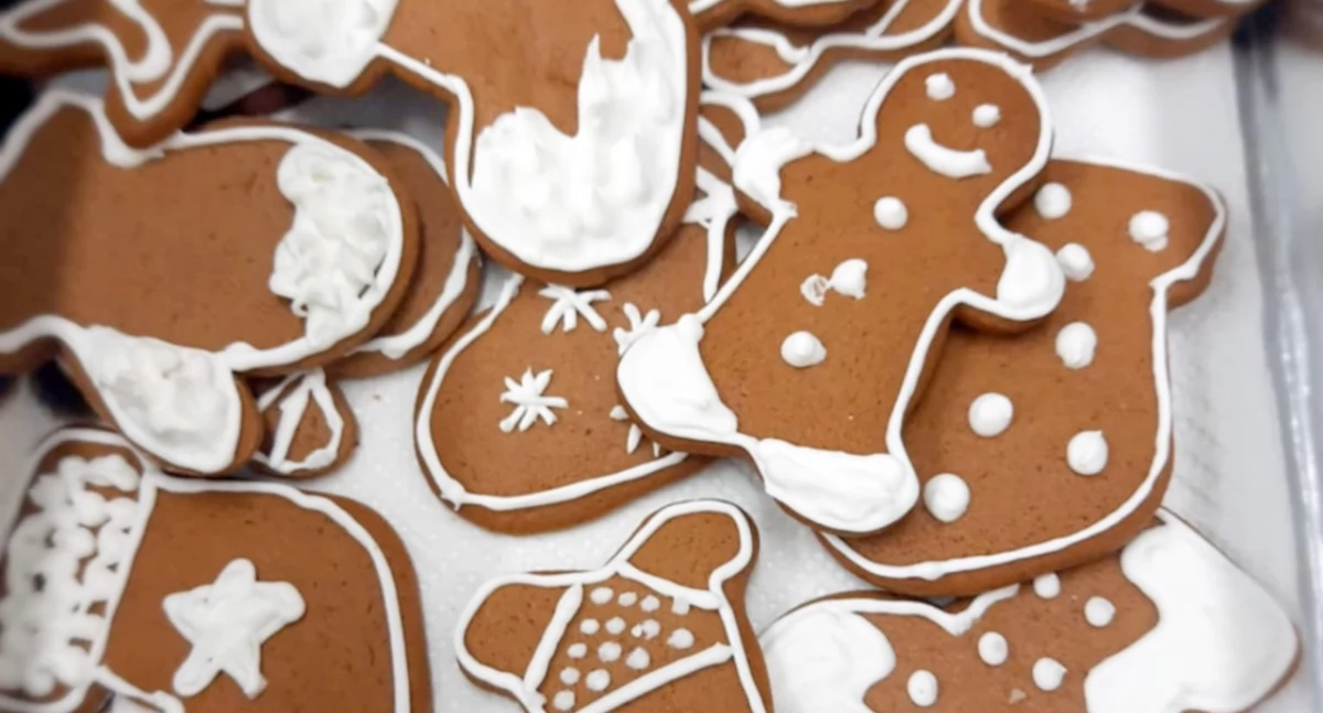 Przepisy kulinarne, Mięciutkie pierniczki świąteczne - zdjęcie, fotografia