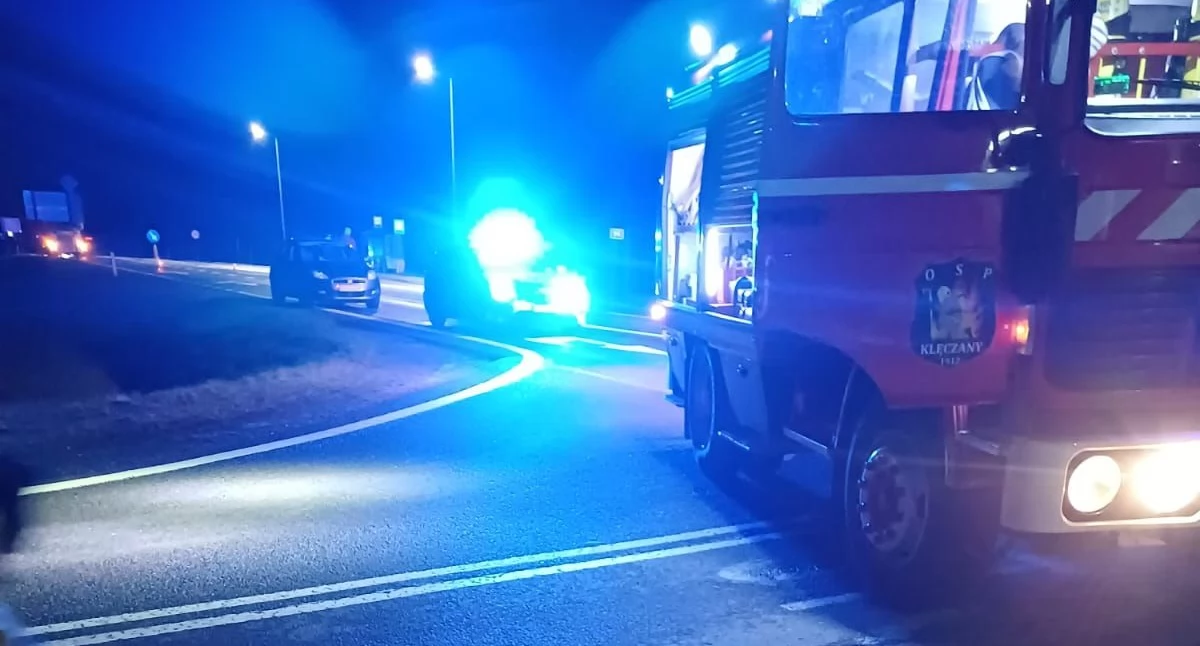 Na zdjęciu miejsce tragicznego w skutkach wypadku na drodze krajowej w Klęczanach.