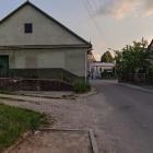 Tu kończył się chodnik. Po wyburzeniu będzie miejsce na nowy 