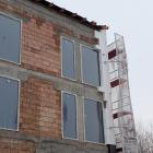  Ściana budynku od strony&nbsp;ulicy Kościuszki będzie ocieplana jako ostatnia. 
