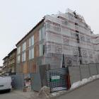  Rusztowania na ścianie nowego skrzydła Szpitala Powiatowego w Sędziszowie Małopolskim,...