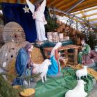 FOTO: S. OSKARBSKI - Szopka koło sanktuarium w Ropczycach.