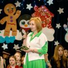 Dyrektor Maria Wielgus zwróciła się do rodzin uczniów między innymi z życzeniami