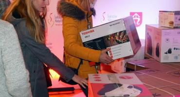 Potrzebujący odebrali sprzęt. To nagroda za zwycięstwo Sędziszowa Małopolskiego w plebiscycie