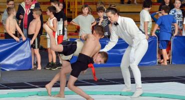 Andrzejkowy turniej mini sumo w Ropczycach - ZDJĘCIA