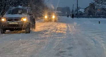 Atak zimy w ropczycko-sędziszowskiem. Trudne warunki na drogach i chodnikach