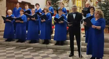 Kolędowanie w Brzezinach. Pięć chórów wystąpi w zabytkowym kościele