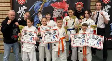 Karate Kyokushin Ropczyce: Sukcesy na Carpathia Cup i w Rudniku