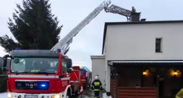 Wola Ociecka: zapaliła się sadza w kominie jednego z budynków