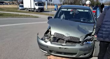 Sędziszów Małopolski: Toyota zderzyła się z ciężarówką
