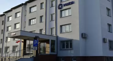 Ukradł alkohol, ale nie zdążył go wypić. Zatrzymał go policjant po służbie