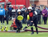 Druhowie z Brzezin wygrali zawody sportowo-pożarnicze. ZDJĘCIA